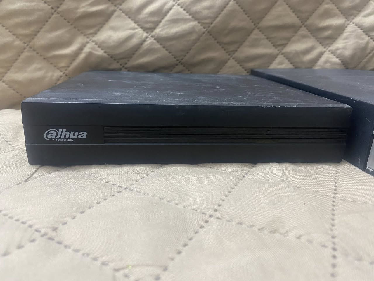 جهاز دهوا ٥ميغا ٨جنل
هارد 1تيرا
جهاز 4جنل تجاري 
هارد 1تيرا 
‏١٧٥الف العنوان بغداد


**إذا كنت صاحب هذا الإعلان وتريد حذفه لأي سبب، رجاءا أرسل رسالة إلى الدعم الفني**