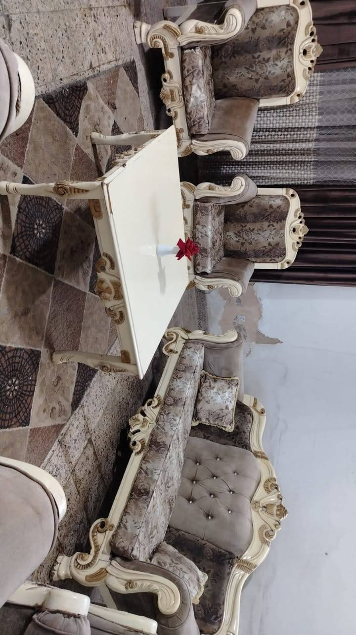 تخم زان تركي 10💺 نضيف جدا اي ضرر مابي سعر ,,325,, بي مجال مع طبله وسطيه مكان لبياع ***********يوجد واتساب
