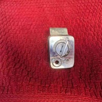 قفل صندوك سوبر نضيف جدآ للاستفسار 07719906519