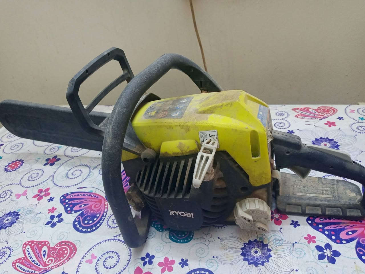 غراض للبيع كلشي بسعره ***********
