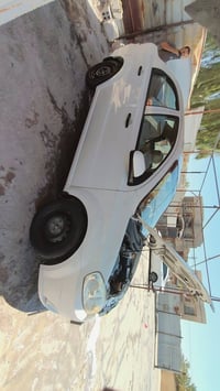 ٢٠١١ • ماشيه ٨٧الف • اوتوماتيك