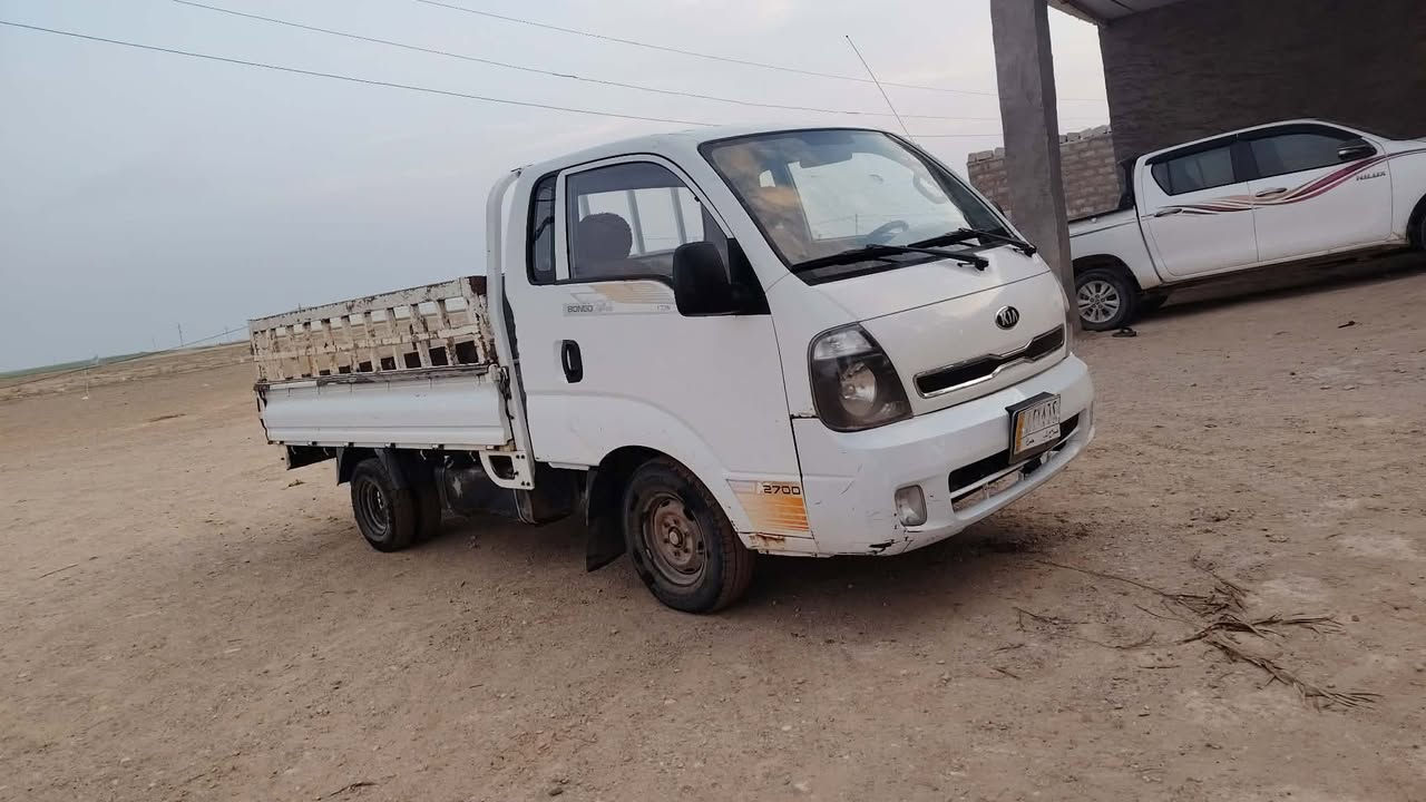 عموشه موديل 2014 للبيع او مراوس بكيه موديل 23 او 24وباقي التفاصيل اتصل علا هاذ الرقم ***********
