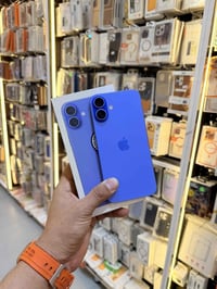 آيفون ١٦ بلس • ١٢٨ • جهاز لوك