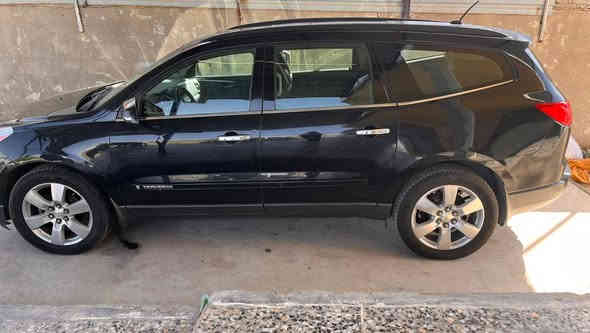 السلام عليكم للبيع شوفرليت ترافرس ٢٠٠٩ فول مواصفات لا تبديل ولا صبغ ولا ضربه ٧راكب ٣ قطع تبريد تخم تاير جديد كير ومحرك مكفولات السعر ١٠٥ الرقم *********** للأستفسار
