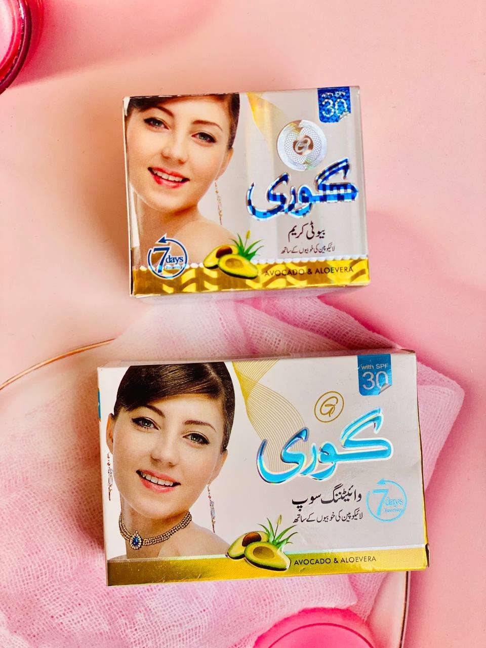 كريم كورى Goree# 🤩
▪️ تفتيح البشرة  كريم الجمال من گوري
✨كريم مع صابونة گوري❤
✅تبييض وتفتيح اكيد وتصفية للبشرة خلال اسبوع واحد.
✅علاج حب الشباب.
✅علاج البقع والتصبغات.
✅اخفاء الخطوط والتجاعيد.
✅كريم باكستاني اصلي ١٠٠٪
✅لايسبب اي اضرار جانبية.💪
✅ القضاء على مشكلة البثور في الوجه
✅إزالة الخلايا الميتة و القضاء على الحساسية
✅توحيد لون البشرة

✨صابونة كورى
✅تعالج حبوب البشره 
✅تعالج على تبييض البشره
✅تعالج اثار الحبوب 
✅تعطي لمعان حقيقي للبشره وازاله تصبغات البشره

سعر البكج 15الاف
يوجد توصيل جميع المحافظات العراق 4 الالف


**إذا كنت صاحب هذا الإعلان وتريد حذفه لأي سبب، رجاءا أرسل رسالة إلى الدعم الفني**
