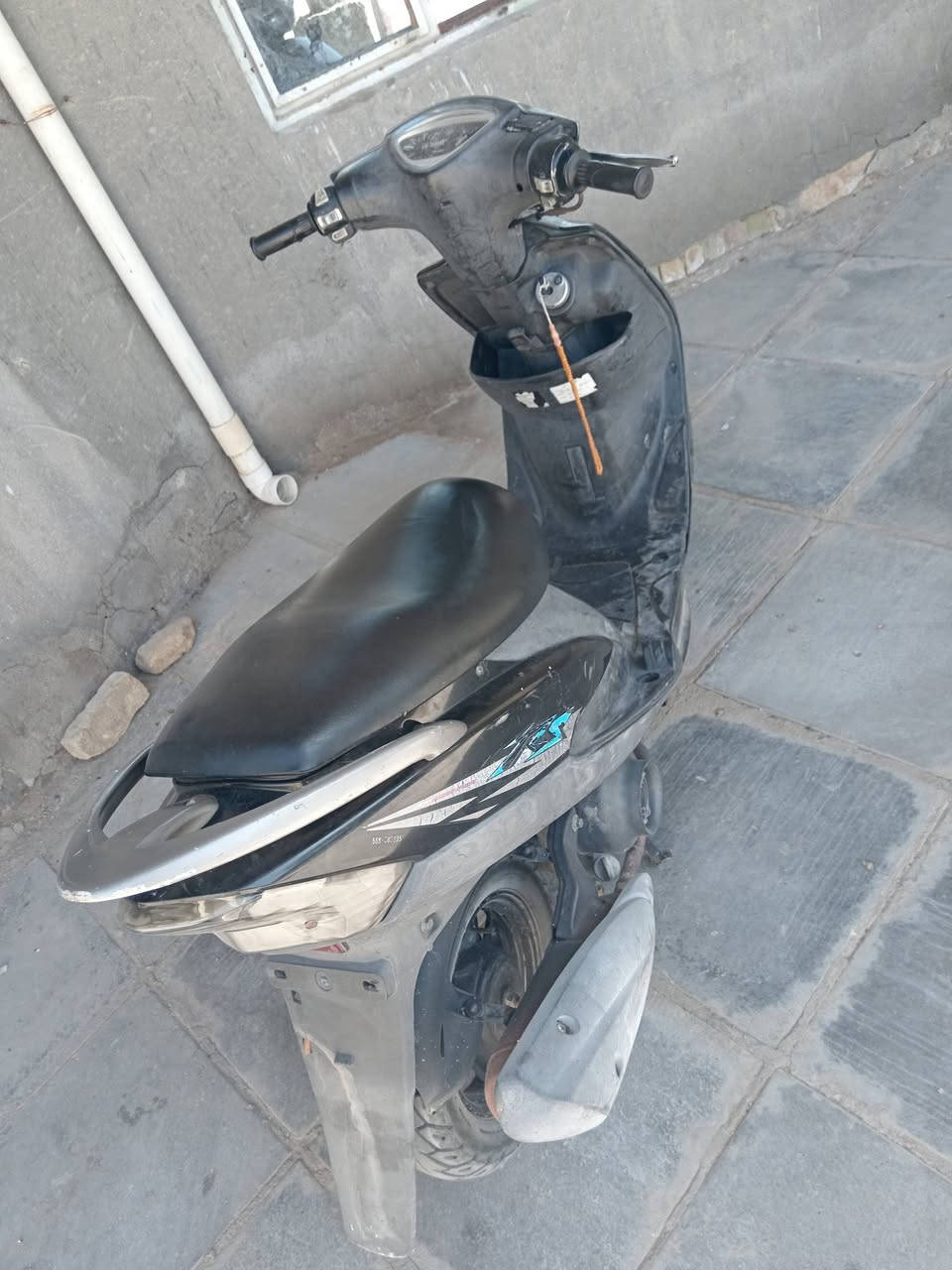 للبيع ادراجه بس سلفهه مره يشغل ومره يوكف اي نقص ماكو غيره كهربائيات شغاله ختم واحد


**إذا كنت صاحب هذا الإعلان وتريد حذفه لأي سبب، رجاءا أرسل رسالة إلى الدعم الفني**