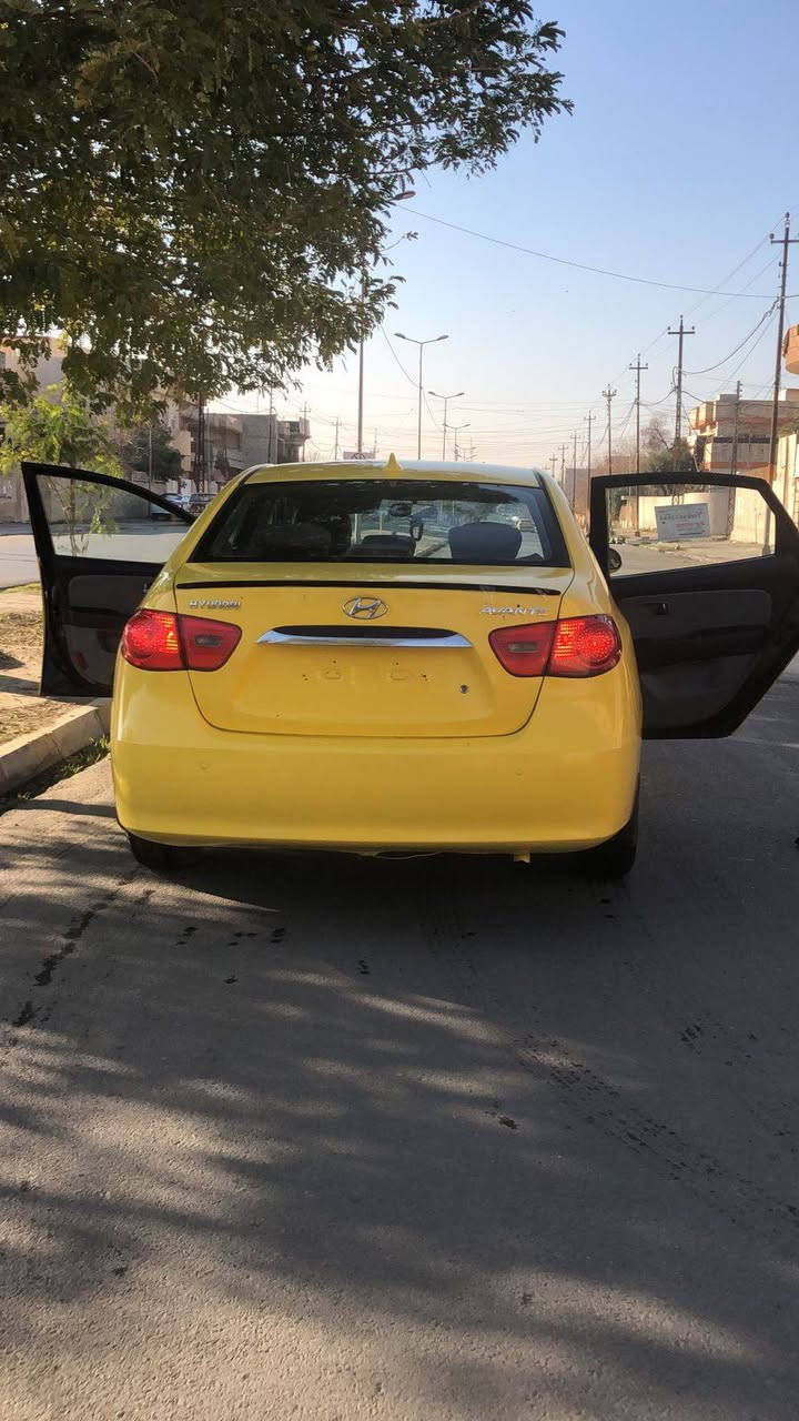 السلام عليكم 
النترا 2010 وارد امريكي
 ضررها جاملغ اليسار مصلح نفسه السياره كود واحد

 رقم نينوى دولي جديد سنويه جديده هيئه وغرامات صفر باسم صاحبها المحرك بدايه صرف حجم 20 كير محور من عادي الى تماتيك السيارة جديده ومتعوب عليها صبغ حراري

 دوشمه وارضيات جديده ربع ما تحتاج مصرف بيها خط سنجار موصل
 السعر 100 وبيها مجال شي قليل 

‏‪0774 086 9477‬‏    مكانها حي الرفاعي
