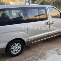 ستاركس 2008مفتوح محوره مسكر مكينه 9سوده سياره خليجي  مكفوله من الضربه ...