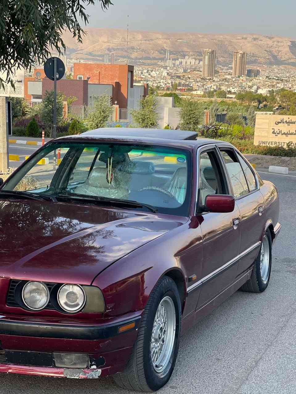 فرۆشتنی خێرا   بیئێم مودیل 1992 ڕەقەم سلیمانی سەنەوی ڕەقەمی تازەیە   فول فول مواسەفاتەبەس  گێری عادیە  مەکینەی 525  شوین سلیمانی سعری 58گەڵاو  معامەلە   زەروری پارەین ئەگینا هی ئەو سعرە نیە  
تبینی.. کارتی بەنزینی کەرکوکی هەیە 
***********
*********** 
شوین سلیمانی السليمانية, العراق
