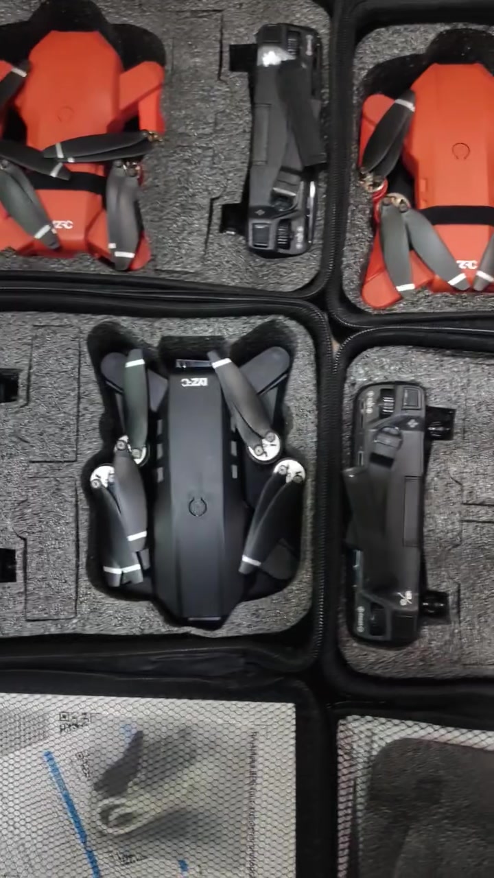لەسەر ئزنی ئەدمین
درۆنی
l900pro max se
 l900pro se
l900pro   
کوالێتییەکی بەرز و نرخێکی گونجاو!
 کامێرای HD
 بزوێنەری بەهێزی  (Brushless)
 خاوەن سیستەمی GPS بۆ گەڕانەوەی بۆ شوێنی خۆی
 ٢٥ خولەک کاتی فڕین
کۆنترۆڵی شاشەیە و شحنە و پیلی ناوێ 
 مەودای دوری3000 بە بەرزی 300
هەڵبژاردەیەکی نایاب بۆ ئەوانەی سەرەتای فێربوونیانە
هەبوونی پارچەی یەدەگ و وەرشەی چاککردن


**إذا كنت صاحب هذا الإعلان وتريد حذفه لأي سبب، رجاءا أرسل رسالة إلى الدعم الفني**