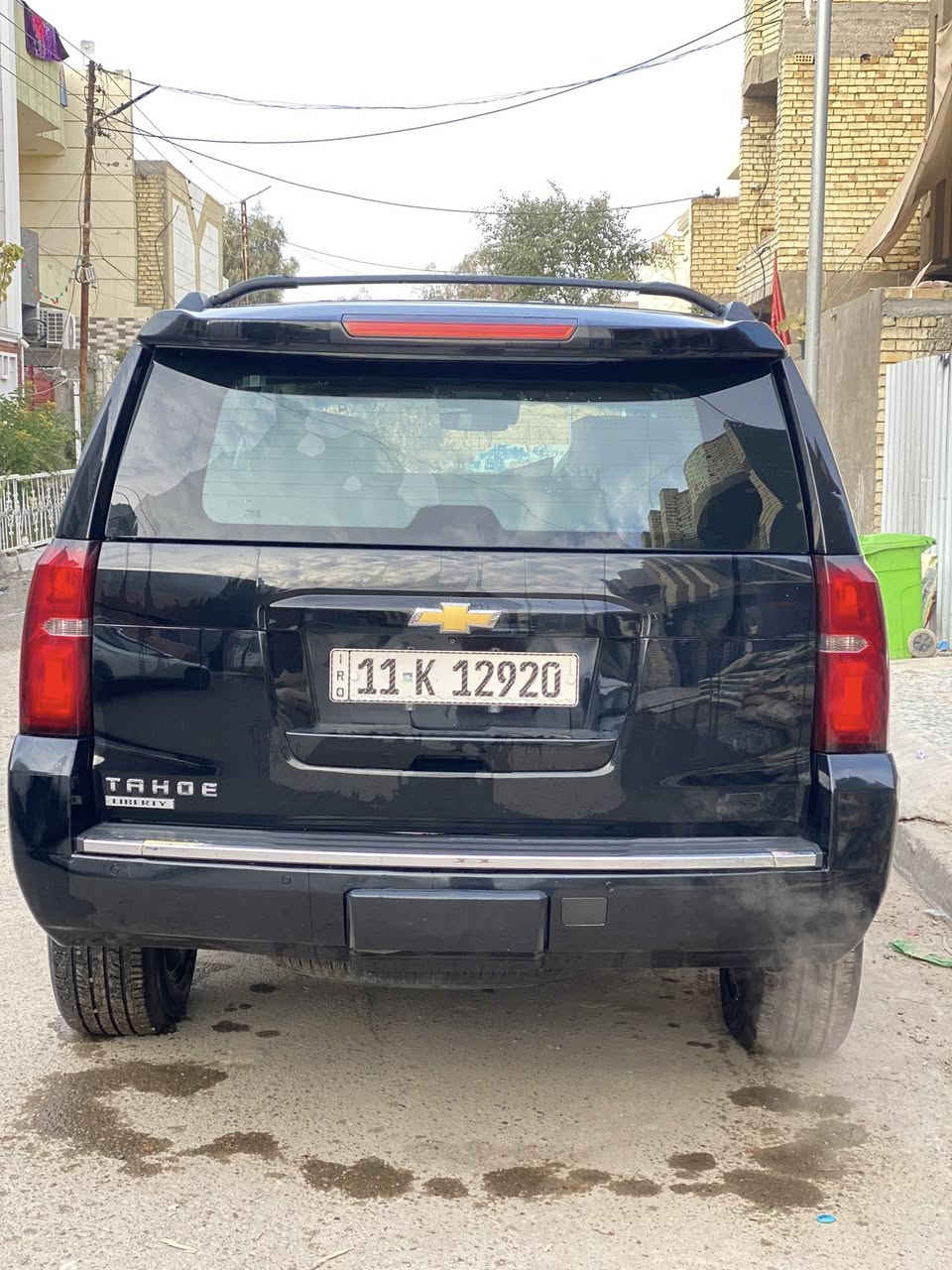 تاهو خليجي ٢٠١٦اسود
بدون حادث وبدون صبغ
فول مواصفات LTZ

مواصفات السياره 
بصمه 
داخل قرميدي
ثلاجه 
فتحه 
تدفئه تبريد كشنات 
لايت زنون 
حدايه نضيفه 
كشنات جلد تدفئة تبريد الكشنات
شاشه كبيره 
شاشه خلفيه 
وبعد بيها هواي مواصفات السيارهltz

بغداد باسمي سنويه وهزة جديدة 
السعر ٣٣٥

مكان بغداد ألشعب 
رقمي متوفر بيه واتساب ***********
