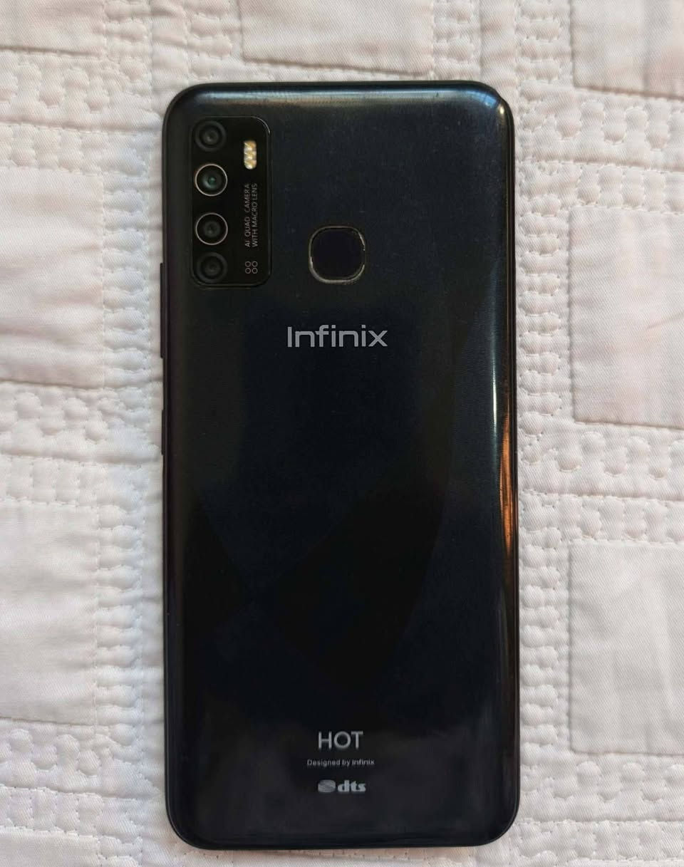 السلام عليكم تلفون للبيع نوع infinix Hot 9  الذاكره 128GBبطاريه 5000mAh نظافة فول السعر 80وبي مجال


**إذا كنت صاحب هذا الإعلان وتريد حذفه لأي سبب، رجاءا أرسل رسالة إلى الدعم الفني**