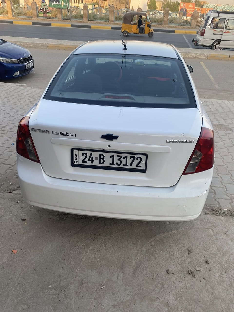 سلام عليكم سيارة ابوترا ٢٠١٣  قطعه وحده صبغ للاستفسار ***********
