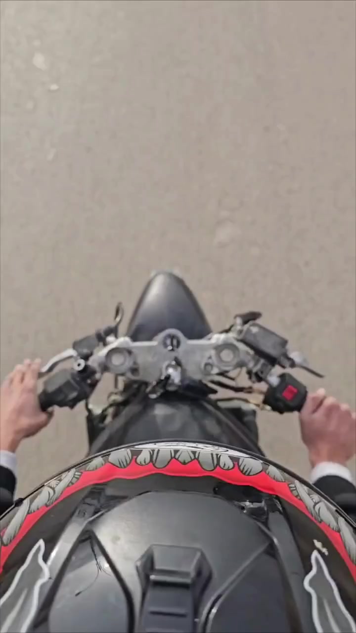 سلام عليكم  بطح باندا للبيع او مراوس دراجه كفاله كير محرك وكابريتر(سبب البيع  جيران)‏‪***********‬‏
