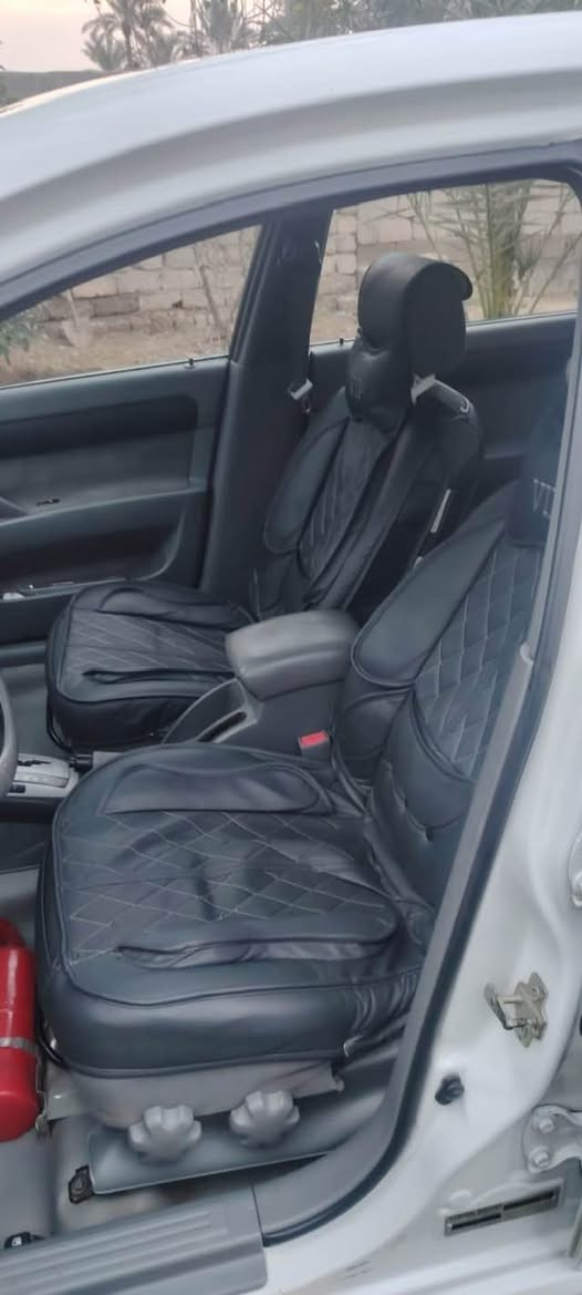 للبيع 
اوبتره 
موديل 2012
رقم بغداد دولي بسمي 
كلين بدون صبغ ولا شخوط 
ماشيه 100 حقيقي 
محرك كير شرط 
تخم تاير جديد 
صدر جديد 
كهربائيات كلها شغاله 
تبريد تدفيه كلها شغاله 
السياره جديده بمعنى الكلمه آحلا من آلصور مكان السيآره تكريت الأستفسار آتصل ع صاحبها 
***********
