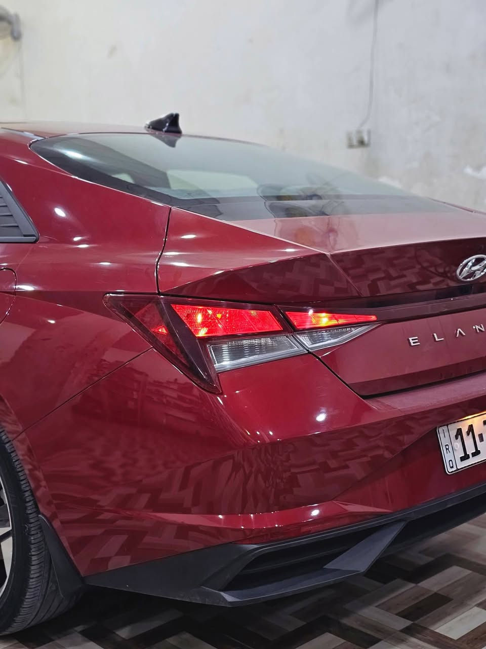 رقم بغداد حره بأسمي
سعة المحرك:- 2000دوش بدون دواخل كفاله فقط بارد بيها

🔘 عداد المشي. 47m

🔘الموديل 2023

🔘 الون احمر ماروني

🔘شاشة دجيتل متصلة بلكامل

🔘بصمة تشغيل 

🔘بصمة أبواب

🔘 سايد بريك بصمه 

🔘بصمة صندوق 

🔘تشغيل عن بعد

🔘رادار امامي رادار خلفي وجانبي

🔘مانع تصادم بريك ذكي 

🔘مدخلين شحن واوكس

🔘تبريد بيانو منفصل

🔘كاميرا خلفية دوارة

🔘كراسي تدفئة 

🔘مانع تصادم  

🔘حساسات اطارات 

🔘مثبت سرعه Cross

🔘اضوية اماميه LED

🔘نضام ترحيب عند الاقتراب 

🔘مانع انزلاق 

🔘تدفئة بالكشنات

🔘دخول ذكي 

🔘نظام قيادة ذاتية 

🔘انارة اضوية اوتوماتيك

🔘نظام GPS + خرائط 

🔘3 أنظمة قيادة (eco,Nor, sport) 

🔘شاشة اعطال الكترونية 

🔘زر عرض الكاميرا

🔘شحن واير ليس 

. سعر 160  وبيه مجال قليل

ضرر خشم البنيد فقط جداً بسيط 

وبارد بالجاملغ الايسر قليل 

العنوان ميسان 

‏***********
