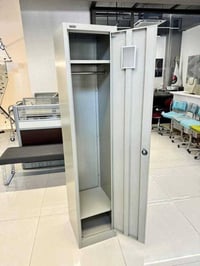 مثل مموضح بصوره كنتور تك باب صغير مرتب للبيع رايده ب75 الي يريده يتواص...