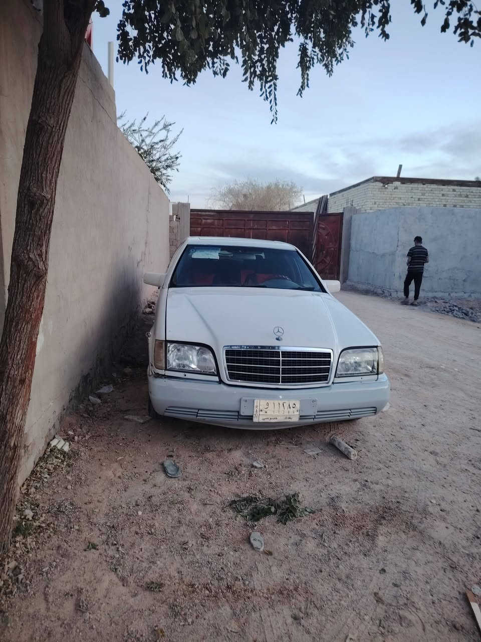 سلام عليكم مارسدس شبح موديل 92 مكيني وكير ملكي تخم تأير تبريد شغال حداديه جديدي كهربءيات شغالي كلها عنوان السياري النجف السعر 50 وبيها مجال لشراي ***********
