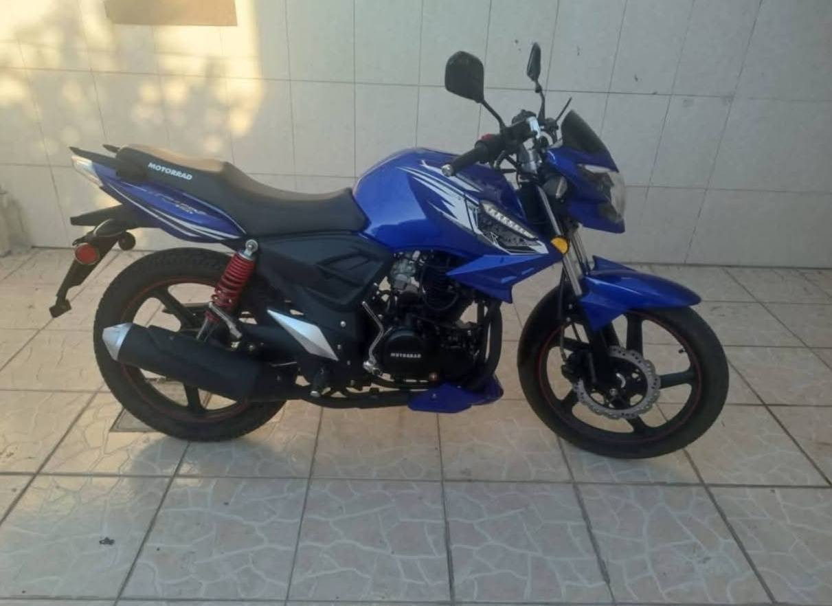 ماطور للبيع جديد ما بي الي عطلات رقم رسمي سعره 1.700


**إذا كنت صاحب هذا الإعلان وتريد حذفه لأي سبب، رجاءا أرسل رسالة إلى الدعم الفني**