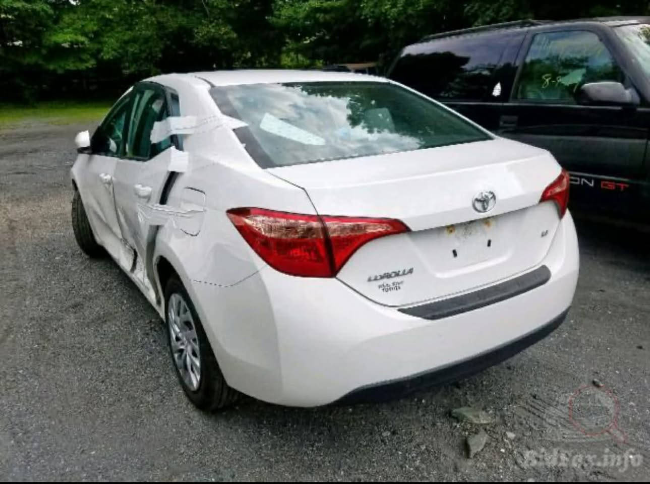 السلام عليكم 

 
كورلا 2018 LE ابيض رقم بغداد بسمي حادثه كدامك مابيه غير شي ماشيه 60 جديده سياره السعر 165 الماعجبه السعر يعبر المنشور وشكرا 
  
/***********
***********
