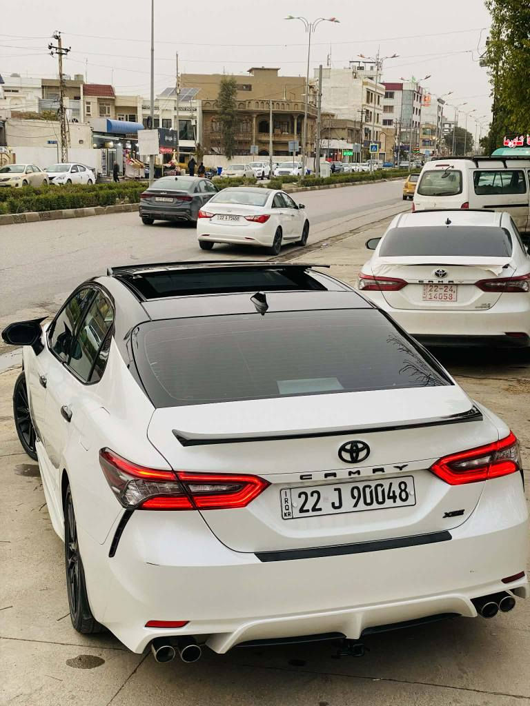 تۆیۆتا کامری ڕەنگی سپی فول مواسەفات ، کەپس ، ژمارەی پەیوەندی *********** أربيل, العراق
