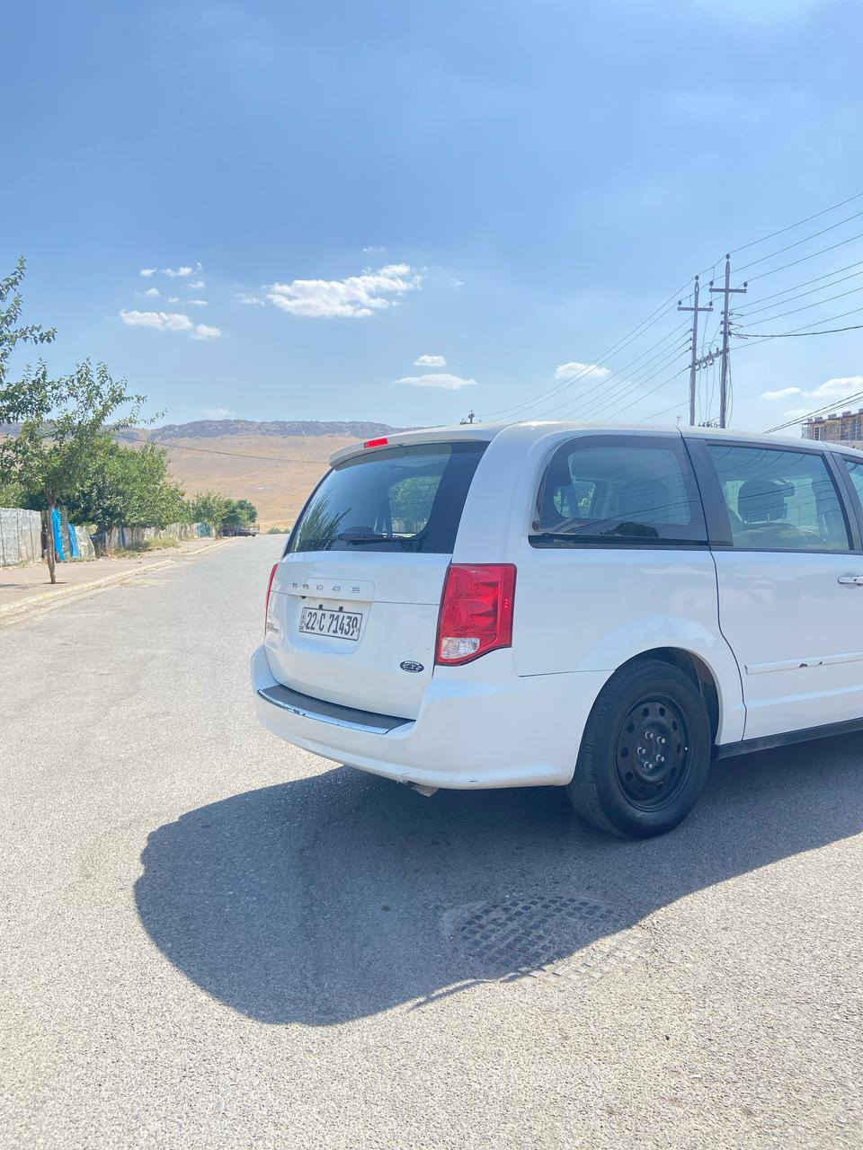 السلام عليكم 
سياره دوج كرفان16 للبيع 
صدر امامي 
تخم اطارات نكسن كوري جديد
تبريد ثلاث قطع 
جام كهرباء 
كشنات بلع
السعر 138
***********
