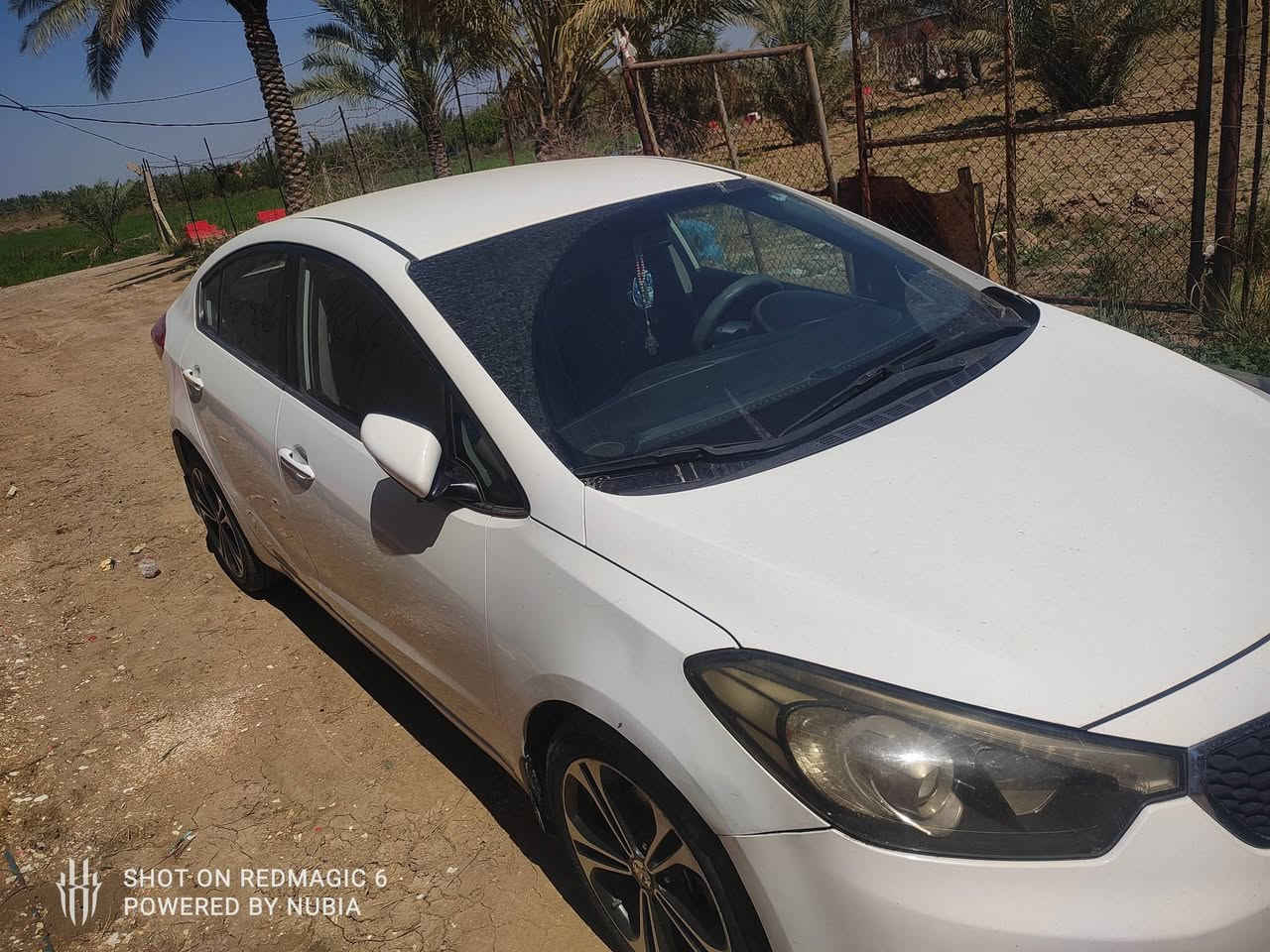 سيراتو خليجي اربيل باسمي 2013 محدثه 2014 مكفوله فقط بيها بارد خفيف مكانين تبريد قطعتين اشاير بلمري ماشيه 92 مكانها بغداد الزعفرانية سعر 118 وبيها مجال قليل رقم ***********
