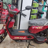 دراجه شحن للبيع استعمال قليل جدا نضيفه الدراجه تحتوي 5 بطاريات بقدره 6...