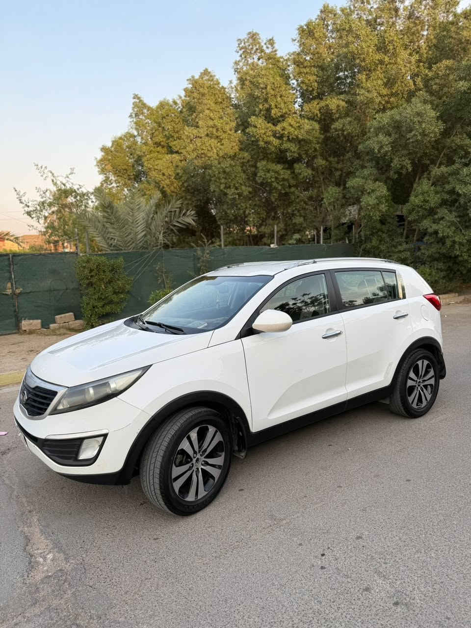 سبورتج موديل 2012 للبيع السياره خليجيه السياره بدون صبغ بيهه مكانات بارد ماشيه 70الف سونار مرفق بالمنشور السعر 135$
مكانهه البلديات 
رقم الهاتف ***********
