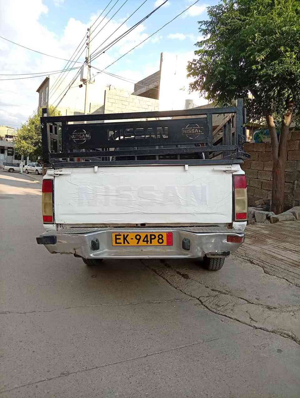 سڵاوی خواتان لێبێت
نیسان پیکاب 
۲۰۰۱ بێسەرەتا
گێڕوو مەکینە بە شەرت
کامل بۆیاخە
نرخ :٤۷ مەجالێکی کەم  
0751 205 96 12
