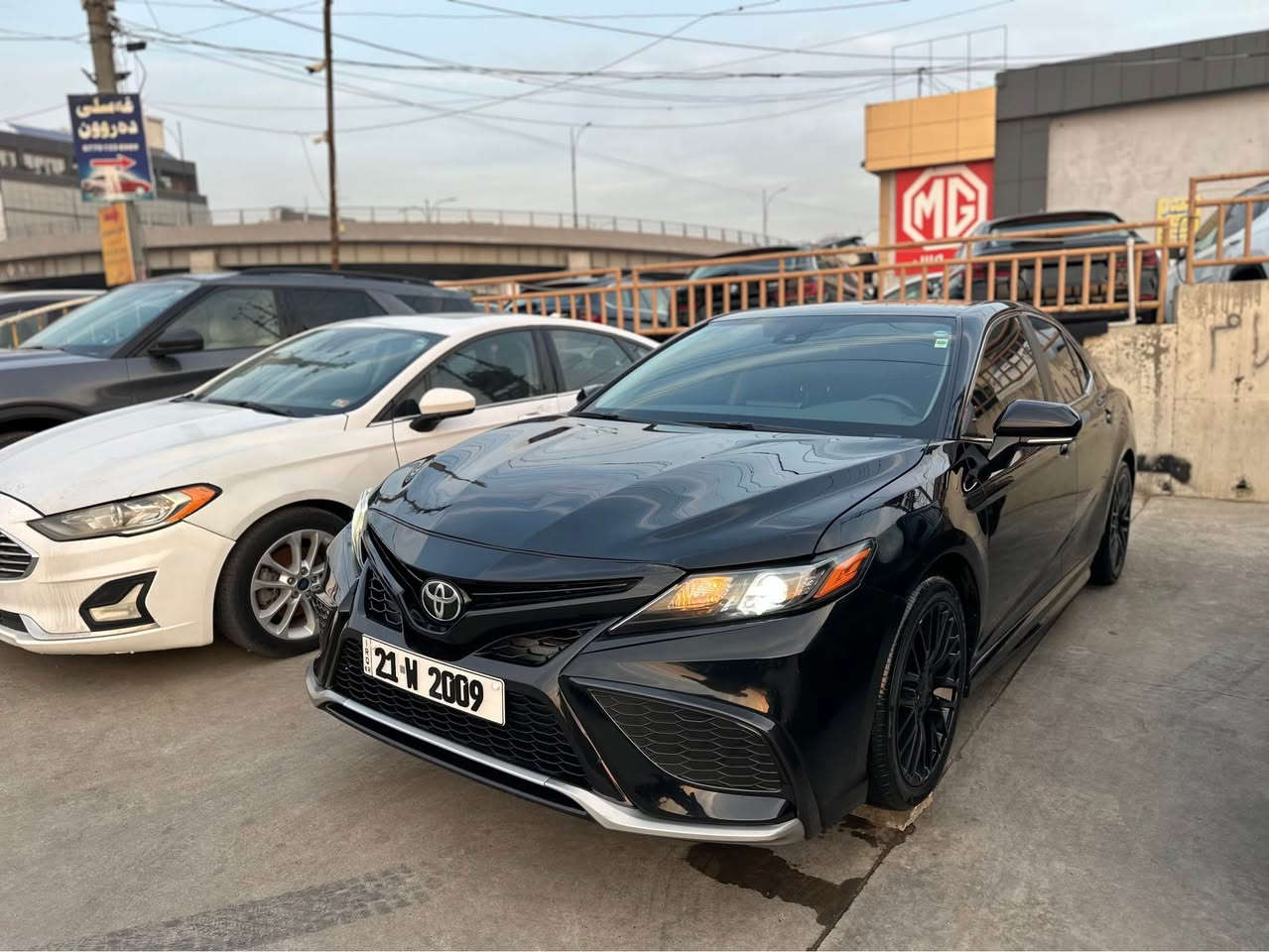 سلام عليكم 

تويوتا كامري 2023

السيارة حادثه جاملغ و حافة بونيد صبغ فقط 

مكان السيارة سليمانية 

مواصفات seبلاك 
شاشة جبيرة 
كاميرا 
حساس 
رادار امامي  
گيج الكتروني 
كشنات جلد 
كشنات كارباء 
سويجين شركة ويا 
هندربريك بصمة 
انظمات قيادة 
رادار جانبي 
تبريد قطعتين 
شفتات استيرن 
ماشية ٣٥ ميل 

السيارة كلش حلوة و جديدة بلواقع هم 
كير و مكينة كله مكفول بدون اي عطل 

سعرة ٢٢٠$ بي مجال 

رقمي *********** السليمانية, العراق
