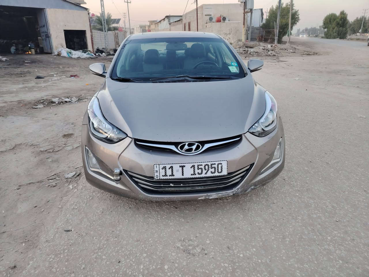 سلام عليكم النترا موديل 2016 فول مواصفات وارد مريكي حادث جاملغ امامي وبيه صبغ عام الجماليه محرك دوش الفين وكير وحداديه وتبريد وتخم تاير سياره جاهزه رقم بغداد مداور السعر المطلوب 95وبيه مجال الشراي يتصل ***********///***********
