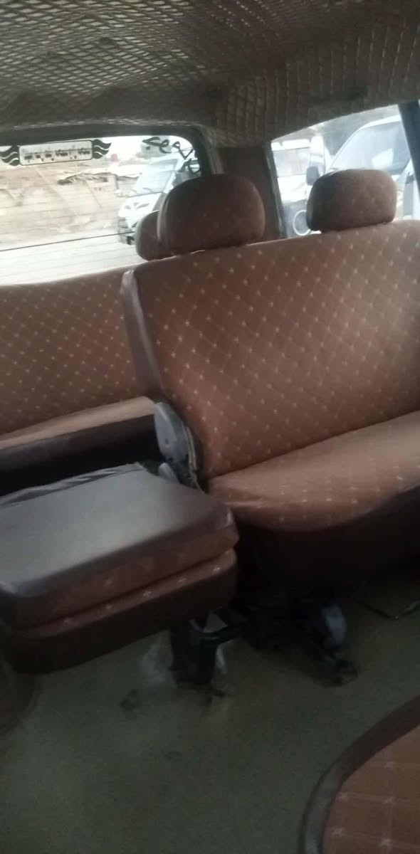 كيه بريجو للبيع 2001 بسمي
المكان تاجي 65 بيه مجال. مصبوغه حزام باقي مكفول 
رقم بغدي الماني سنويه لحد 27 
***********
