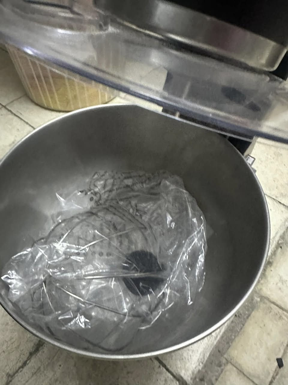 اغراض منزليه للبيع
1-سقف ثانوي جص مستعمل سنتين 
ب٥٠ الف   مع السكك 
يكفي غرفتين
2-قلايه كهرباىيه مستعمله السعر ١٥
3-عجانه غير مستعمله ١٥٠الف
4-لوحه 3 الاف
العنوان موصل حي النجار 
@إشارة


**إذا كنت صاحب هذا الإعلان وتريد حذفه لأي سبب، رجاءا أرسل رسالة إلى الدعم الفني**