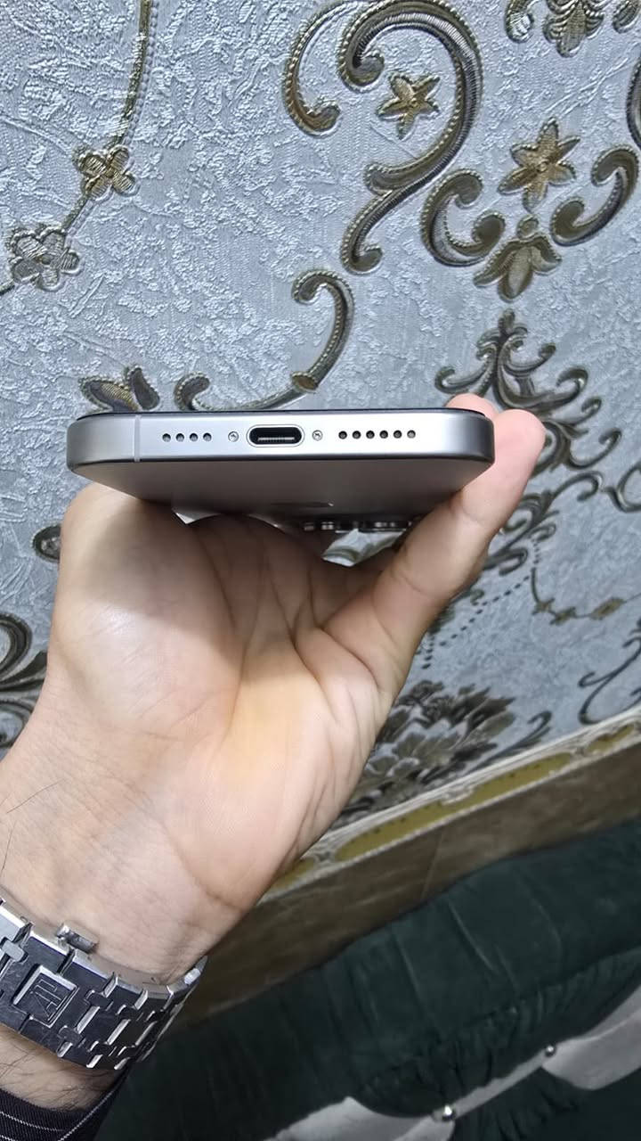 ايفون 15 بو ماكس
بطارية 86 
الجهاز مكفول 
نضافه 100‎%‎
السعر مليون 
نجف حي المهندسين


**إذا كنت صاحب هذا الإعلان وتريد حذفه لأي سبب، رجاءا أرسل رسالة إلى الدعم الفني**