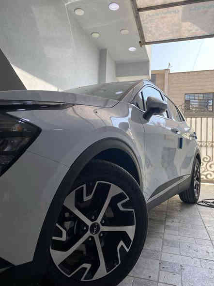 سبورتاج موديل 2025 (خليجي) بسعر جداً مناسب
رقم اربيل شرط التحويل او الوكالة

السيارة زيروو ماشية (4) الاف فقط
محرك (2000) تيربو

5سنوات ضمان او 100كيلو

تدفئه + تبريد🥶
قماره حدید
اشاير مري قابلة لطي
شاشة متصلة كاربلاي
بريك بصمة
بعد بيه هواي موصفات

ماتحتاج اي مصرف السيارة جديدة واحلا من الصور

الـــــــــــــسعر : الرد تلقائي 📩

مكان السيارة: بغداد
للاستفسار: ***********

لعرض سيارتك على الصفحة بنفس الطريقة راسلنا
