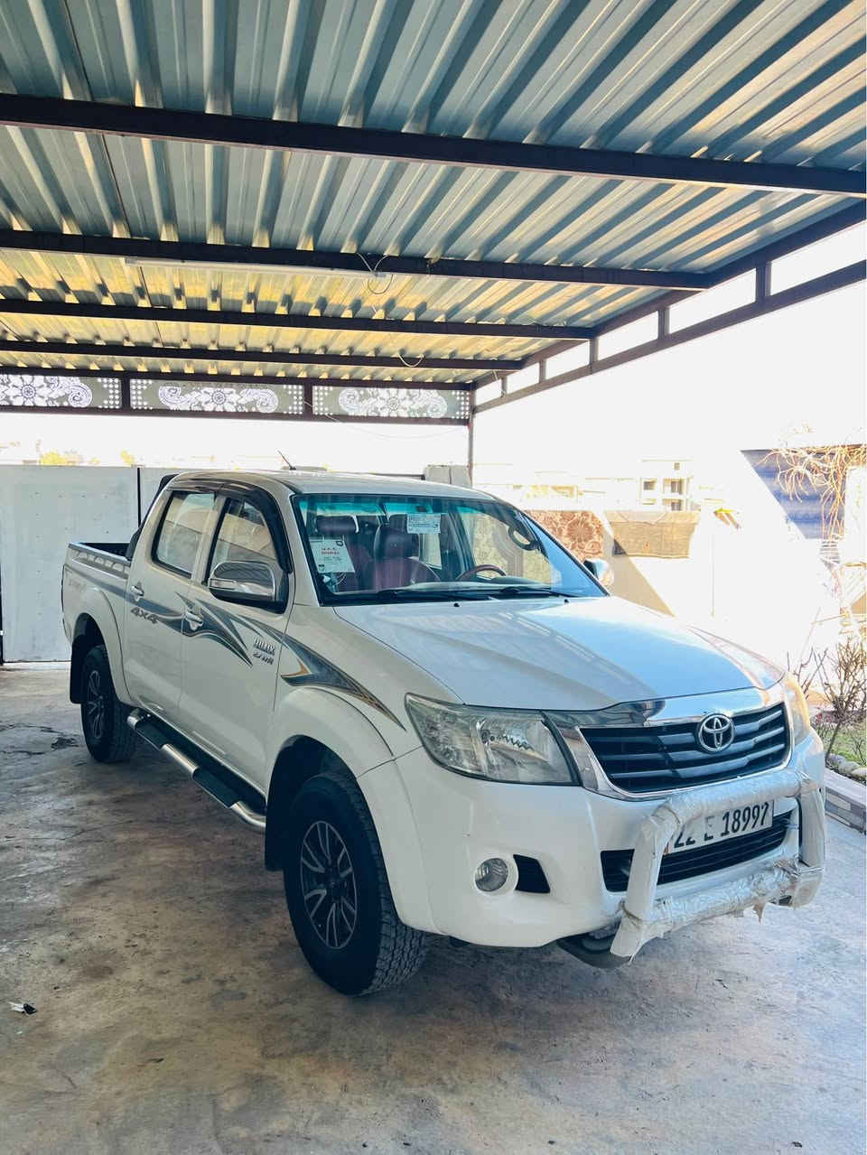 موديل 2013 
نمونه له جواني 
هيجي نيه سبوخ سارده كوتي نيه 
144kmرؤيه 
مه كينه نه كرايته وه 
گئرو مه كينه به شه رت 
هه زه و ره قه مو سه نه وي ژينگه نوئيه 
ته عويل به نوكردن به شه رت 
*********** واتساب اكر, نينوى
