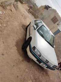 بيجو 405 موديل 14 سياره مكفوله من الضربه والتبديل والصبغ مكينه كير حدا...