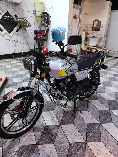 للبيع
سونيك موديل 2025 محرك 200
دراجه نضيفه من كلشي ما ينقصه 
اي شيء ومكفوله من كلشي 
السعر 850 وبيه مجال حلو 
هاذ رقمي ***********
