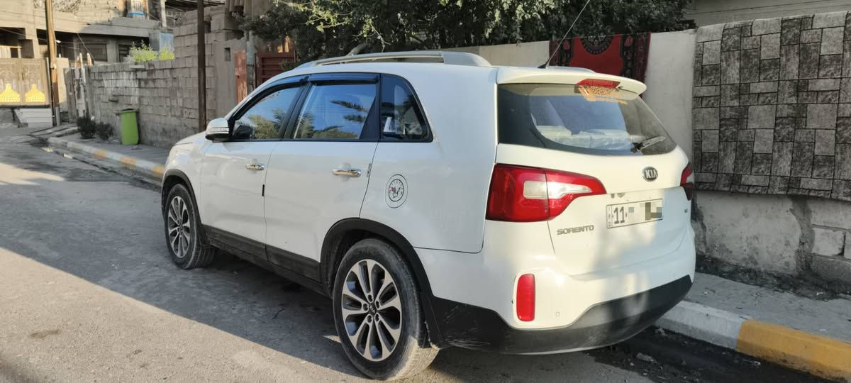 سورنتو 2015 خليجي رقم بغداد بسمي مكان السياره بابل بيها بارد بالباب مالسايق السعر 200   6سلندر الفلوجة, الأنبار


**إذا كنت صاحب هذا الإعلان وتريد حذفه لأي سبب، رجاءا أرسل رسالة إلى الدعم الفني**