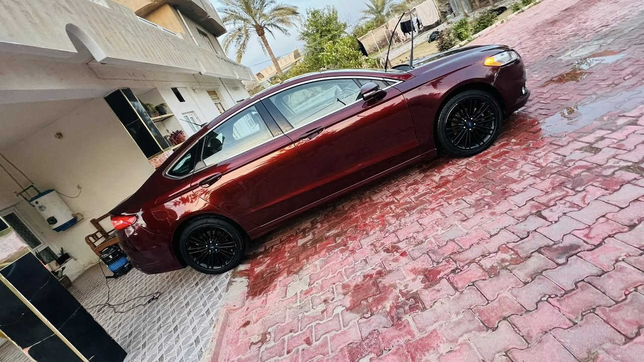 سلام عليكم فورد فيوجن موديل 2016وارد امريكي حادث جاملغ او بنيد مصلحات نفسهن بدون دواخل محرك 1500 او كير جدد شادهن السياره  جاهزه من كلشي صدر تبريد تايرات جديده مانقصها كلشي مواصفات فول  تحكم كشن كهرباء  شاشه كبيره بس بدون فتحه او بصمه السنويه جديده لل 28  شرط التحويل  السعر 105 بيها مجال بسيط 
***********
***********
