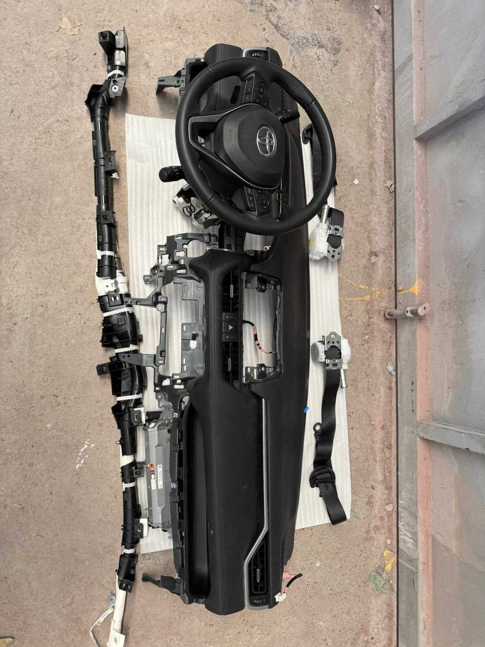 اخواني أي واحد محتاج غراض راف فور تفصيخ أصلي بلادي موجود يتصل على الرقم*********** $$***********
متوفر واتساب تفصيخ راف فور أصلي من موديل 19 الى 25 أربيل, العراق
