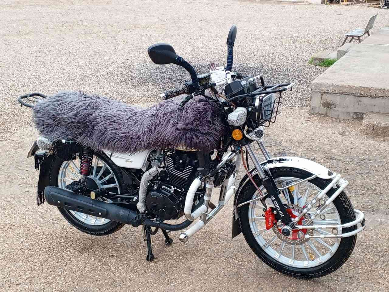 السلام عليكم ماطور 
25 مراوس بزنجيل نضافه شوفت عينك نشاط خير من الله دراجه بعدها جديده تواصل علا رقم ***********
