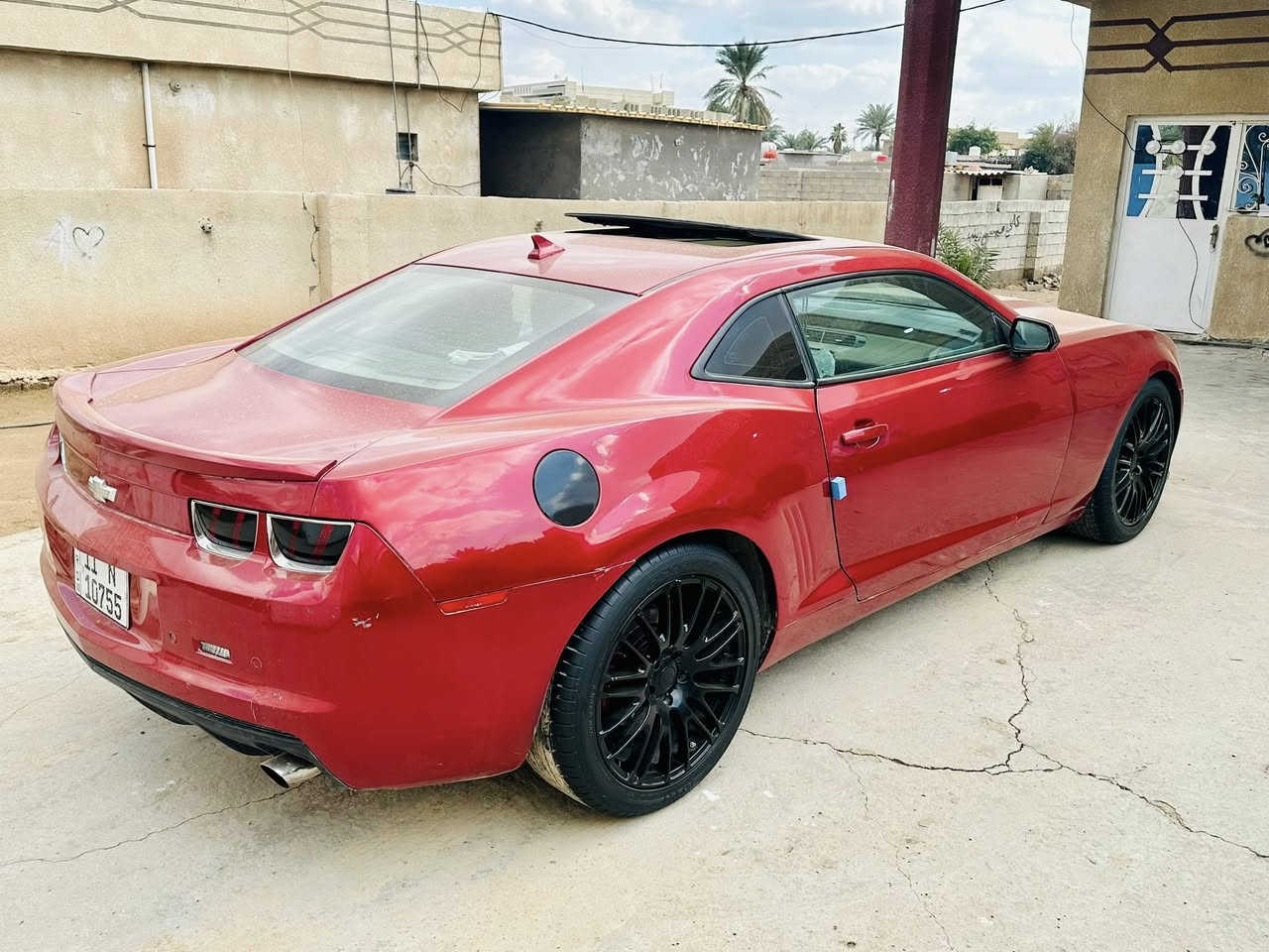 كمارو 2013 فئه ZL1 فول مواصفات ضرار جاملق و بنيد.          شواصي و لغد مكفول
سياره فول مواصفات للخير ماحاجة اذكر مواصفات 

مكينه وكير كفاله عل شرط مكينه 6 سلندر 3600 

تخم تاير جديد و صدر خلفي امامي جديد 

سياره صبغ حزام شرط بدون دواخل صبغ جماليه 

سياره بسمي هزه جديده و رقم جديدوسنويه جديد 

سياره جديده كال نقص ما بيها الله شاهد عليه احلى من الصور

السعر 90 بيها مجال اتصل عل رقم بيك خير تدلل *********** مكان سياره بغداد
