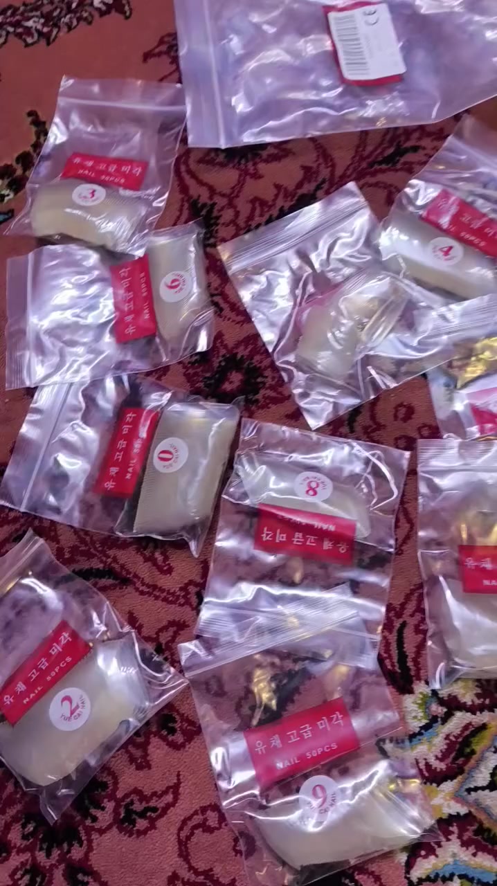 علبه جل اظافر بيه 100 قطعه مع اضافر السعر 15 مع التوصيل


**إذا كنت صاحب هذا الإعلان وتريد حذفه لأي سبب، رجاءا أرسل رسالة إلى الدعم الفني**