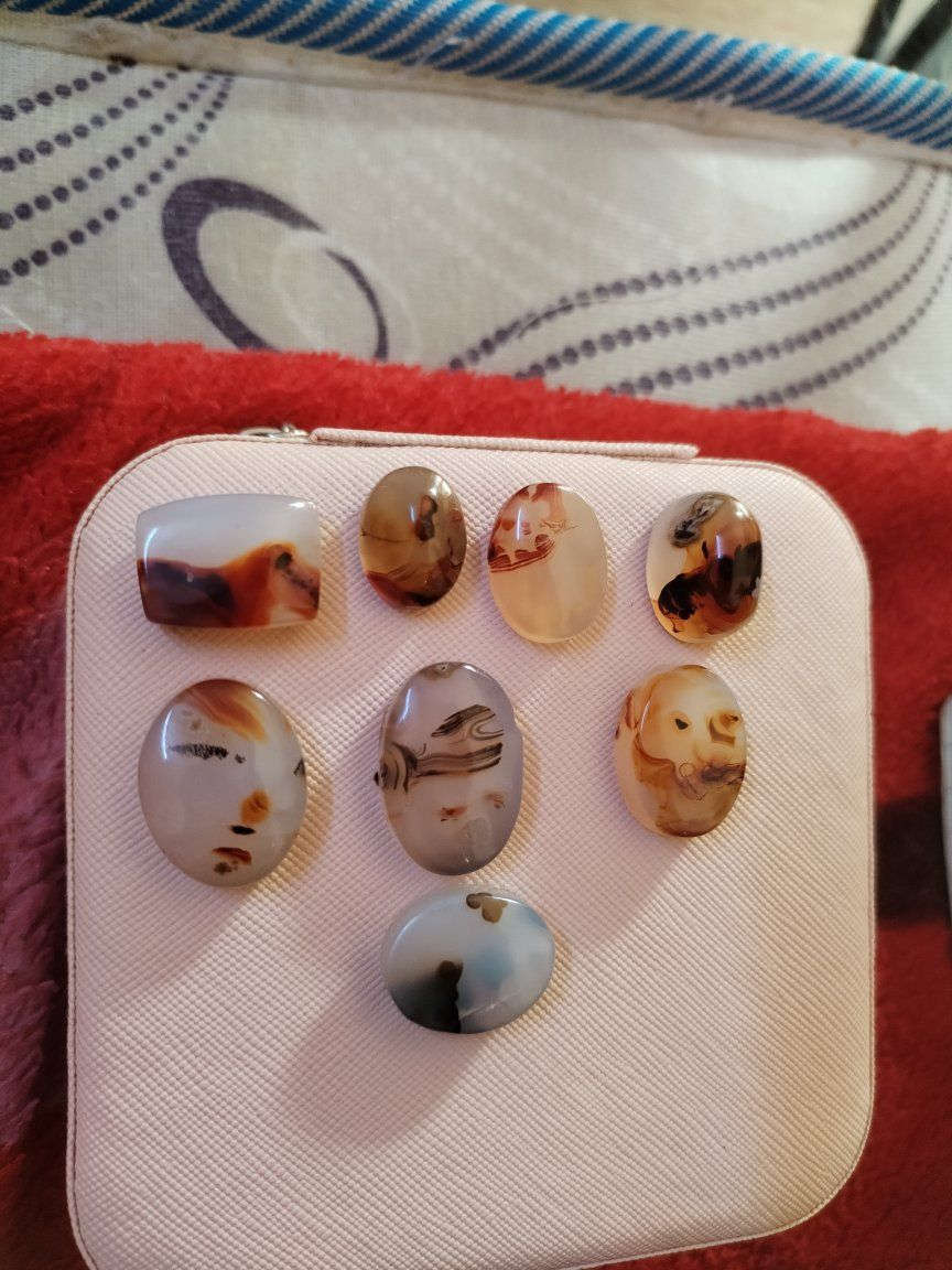 عقيق يماني مصور تفاصيل خاص


**إذا كنت صاحب هذا الإعلان وتريد حذفه لأي سبب، رجاءا أرسل رسالة إلى الدعم الفني**