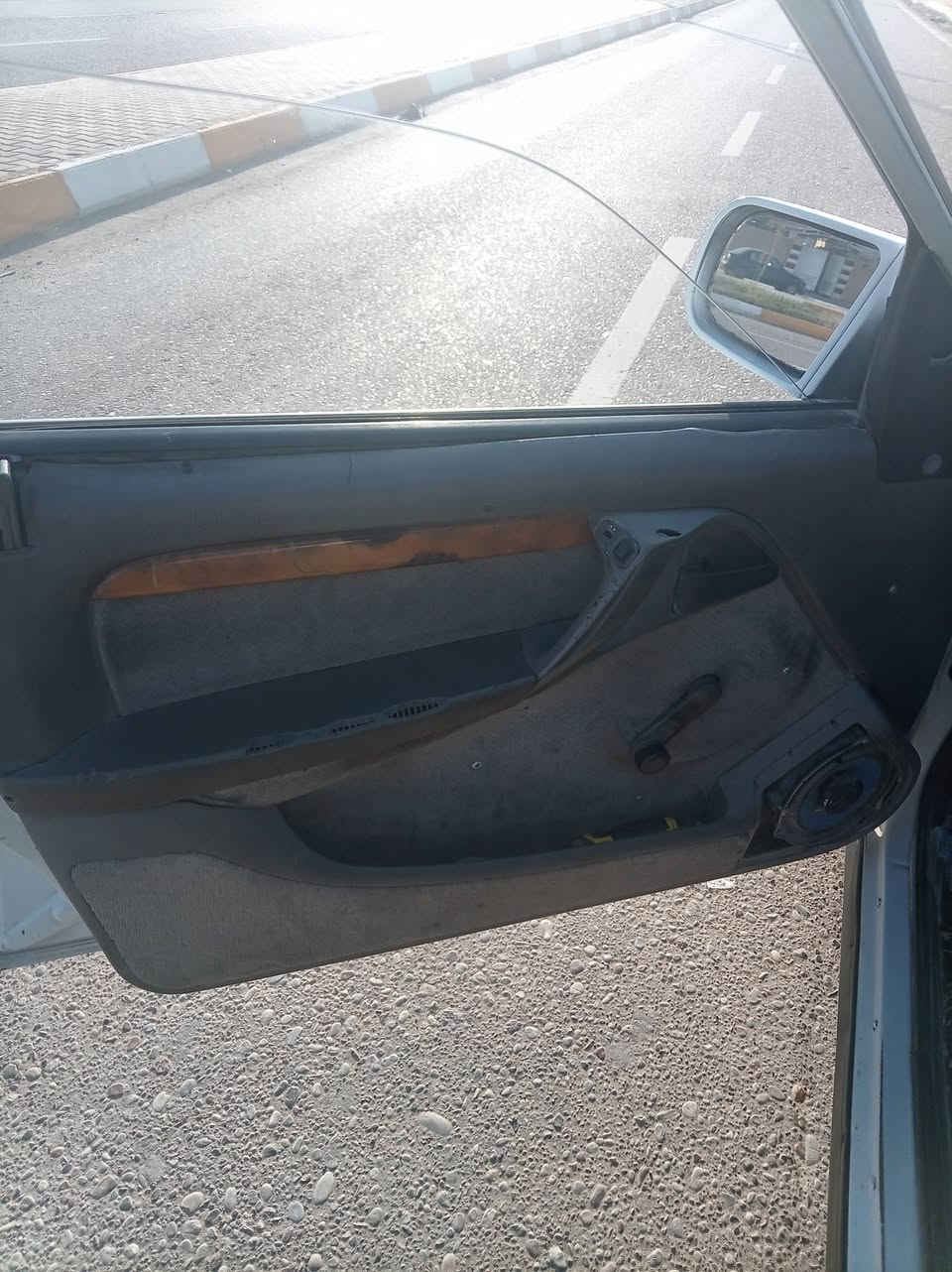 اوبل اوميكه موديل٩٢ رقم كركوك مشروع وطني باسمي سياره معمره جماليه لاضربه ولا شي مجرد خياسات ومعمره عام بيع او مراوس حسب القناعه السعر ٣٦ وبيها مجال كلها كامله كير ومحرك خير من الله نقصها دبلات خلفيه كهربايات كله شغله ارفلو مال كصه صارله شهر من خليته مكاني تكريت القادسيه قرب دايرة المرور بشارع ٦٠ رقم تلفوني *********** اخوان الي مايعجبه لا يكسر بحلال الناس موجود خاص
