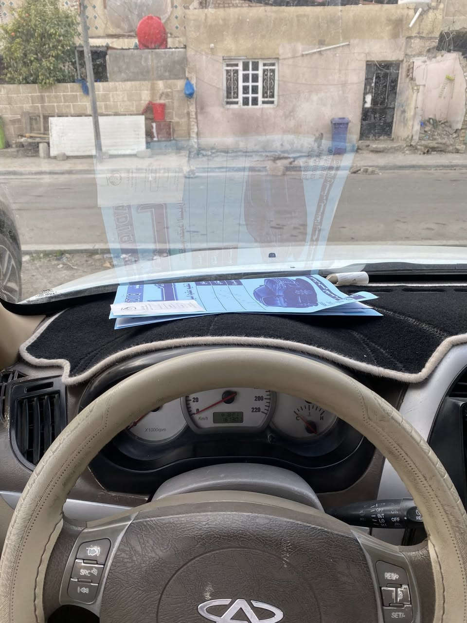 سلام عليكم سياره البيع تيكو كير مكانيك محرك
٢٠٠٠ سياره تبريد شغلال سياره كامله من كلشي معرضه  مديل ٢٠١١ سياره معروضه ٥٧ وبيه مجال مكان حي العامل ***********
