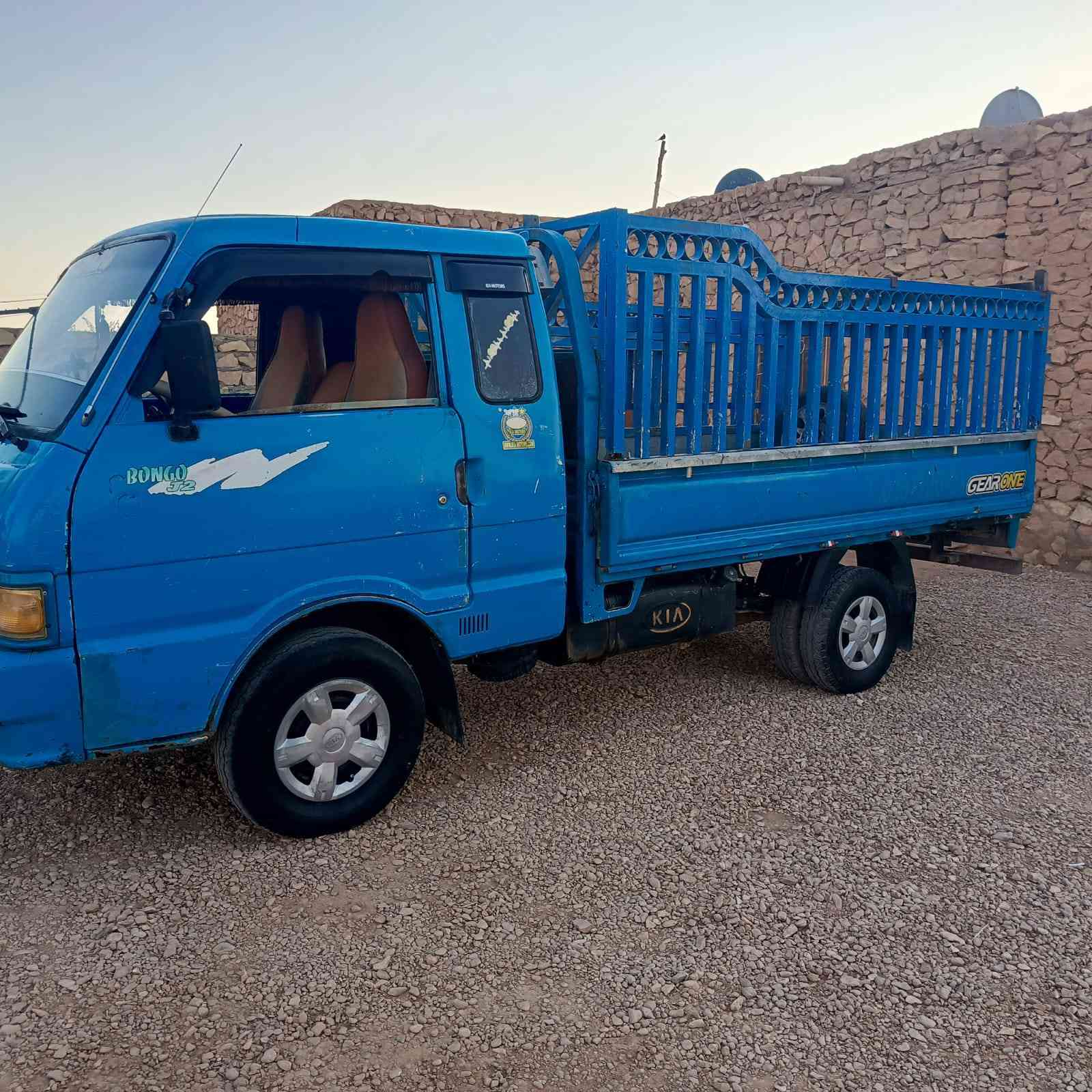 السلام عليكم سياره للبيع استفسار الرقم***********
