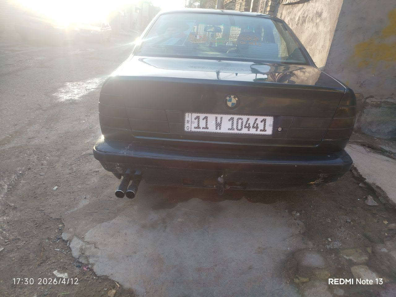 السلام عليكم BMW 525i بجم عريض للبيع سيارة ونضيفه رايدها ب60 ورقه وبيها للاستفسار اكثرهذا رقمي ***********
